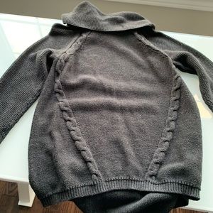 Grey oversized turtle neck